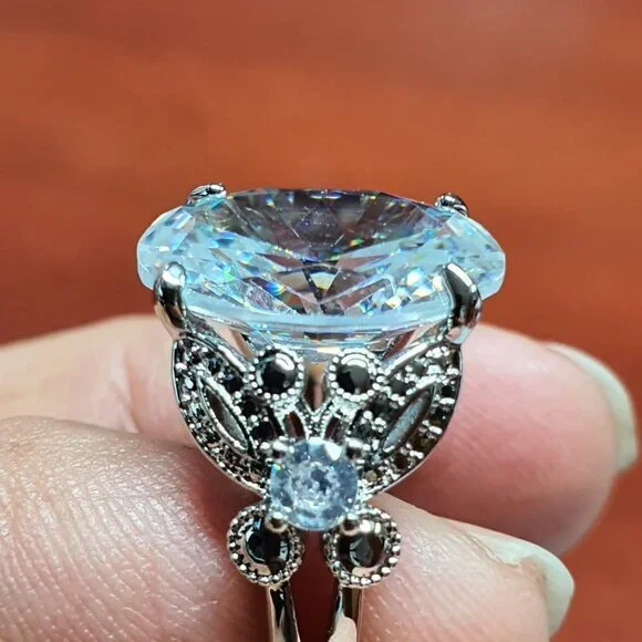 💍 Oval Zircon Diamond💎 Vintage Silver Beautiful Ring for Women, L239
